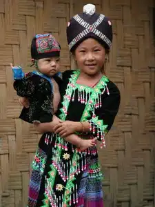 Avis Famille Garrigues Laos