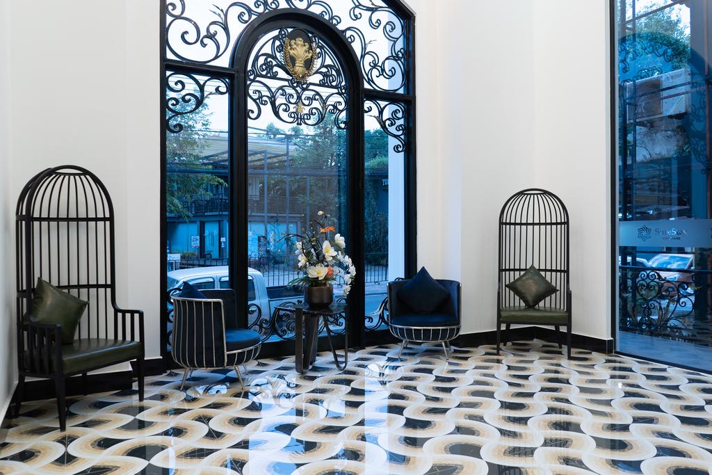 Surestay Hotel by Best Western à Vientiane