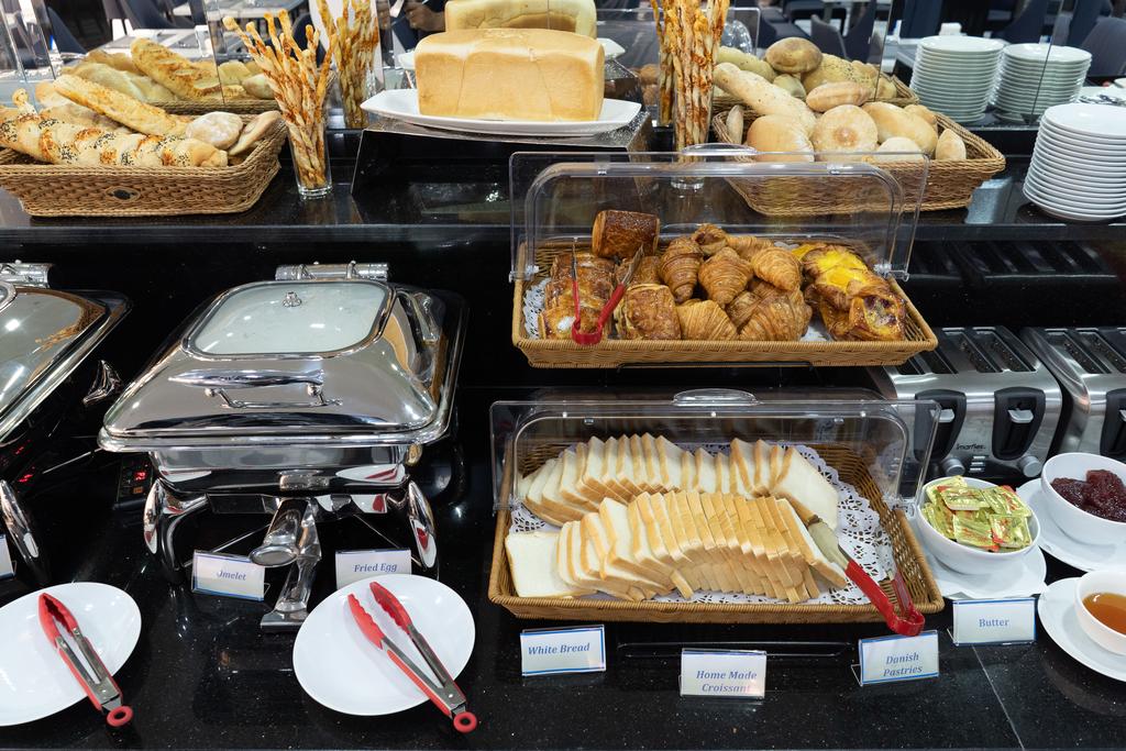 Surestay Hotel by Best Western à Vientiane