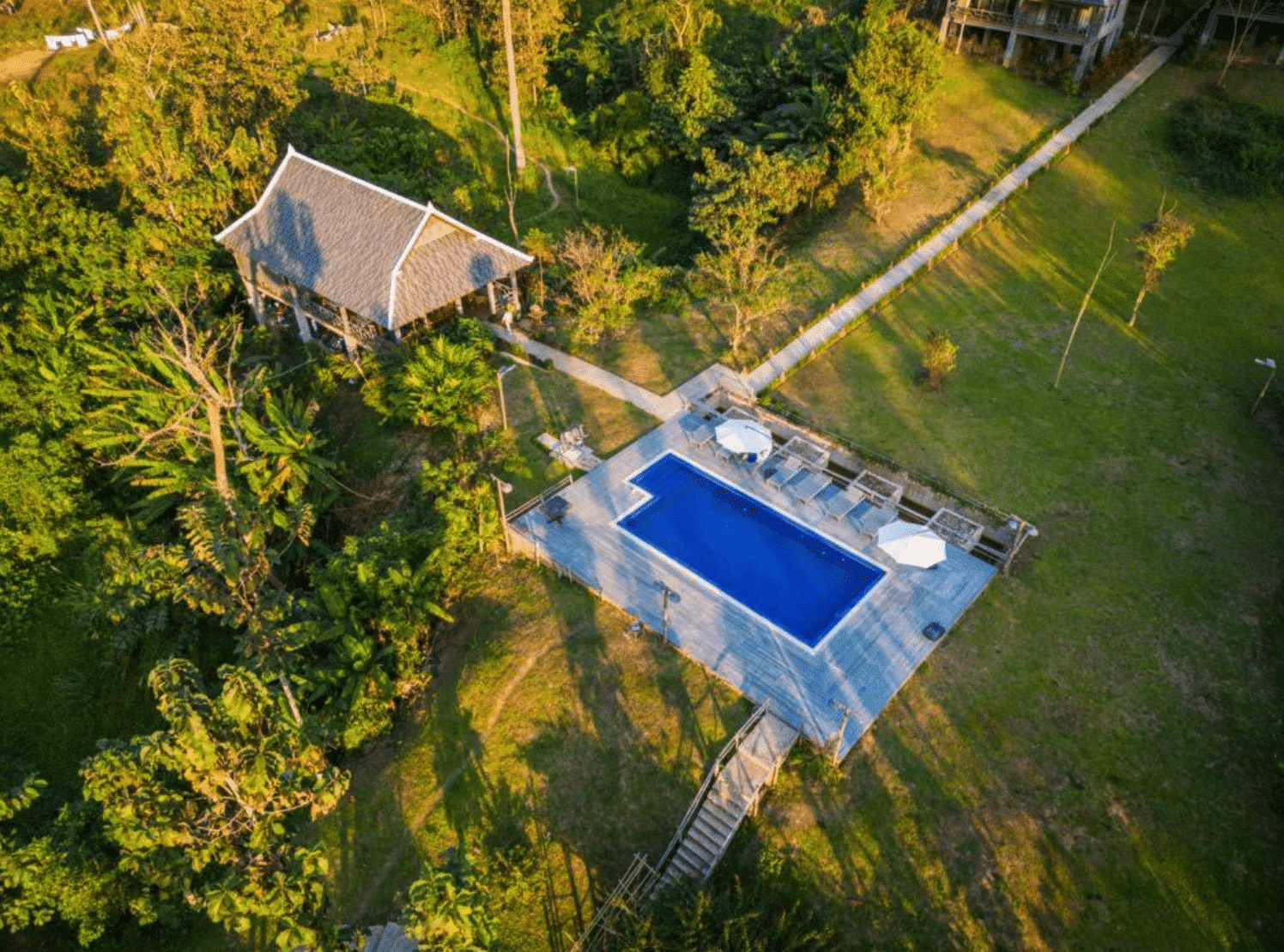 Maison-de-Nong-Khiaw