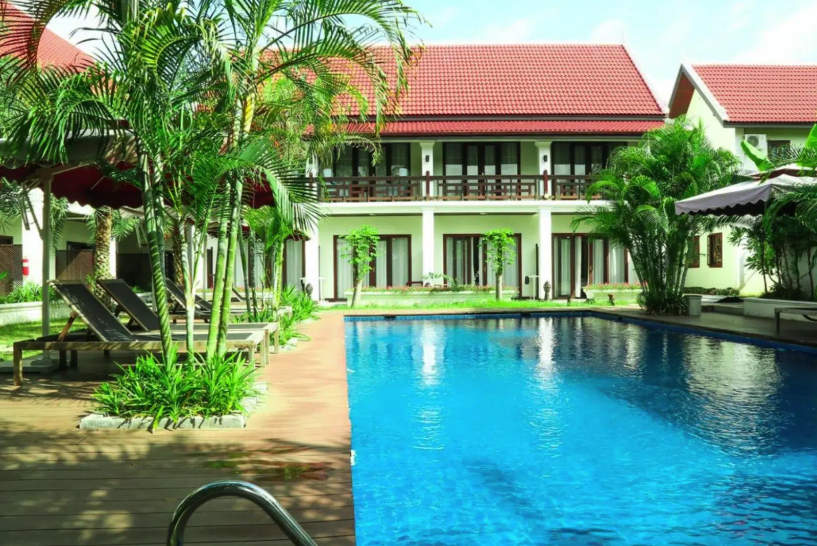 Sunrise-Garden-House